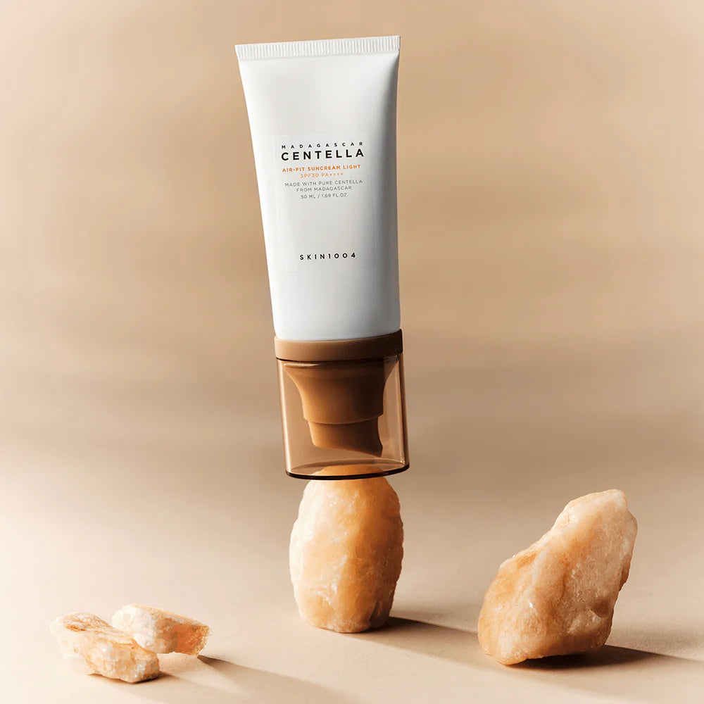SKIN1004 MADAGASCAR CENTELLA AIR-FIT SUNCREAM LIGHT SPF30 ++++